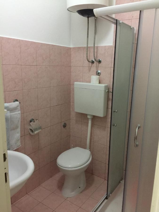 Anita Guest House Tivat Bagian luar foto