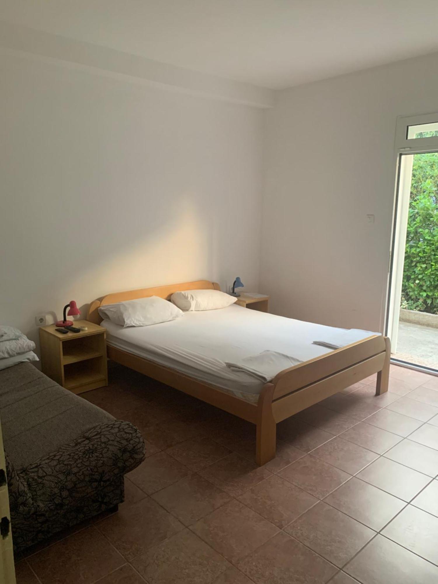 Anita Guest House Tivat Bagian luar foto