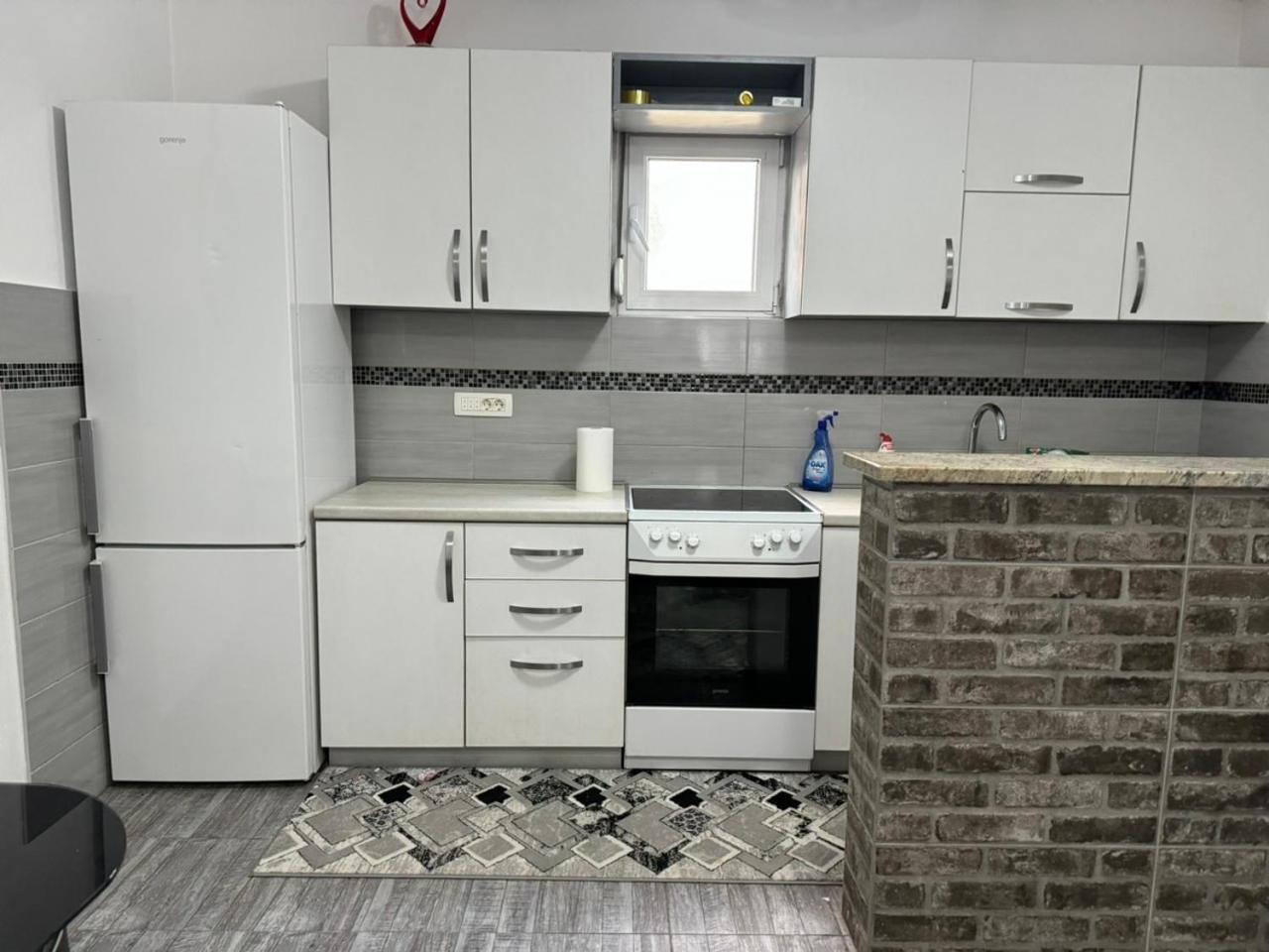 Anita Guest House Tivat Bagian luar foto