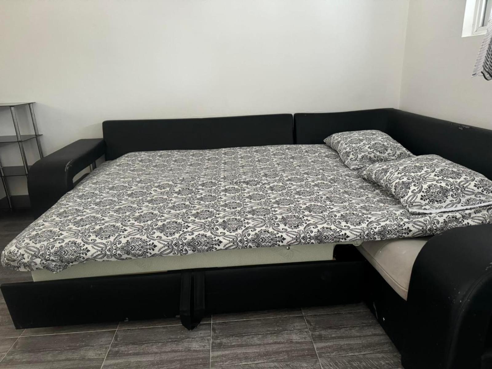 Anita Guest House Tivat Bagian luar foto
